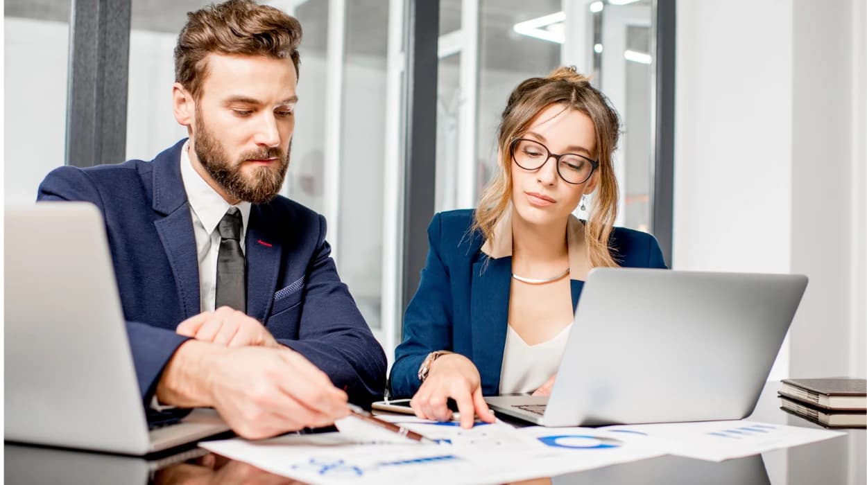 تدريب شامل في إدارة المكاتب