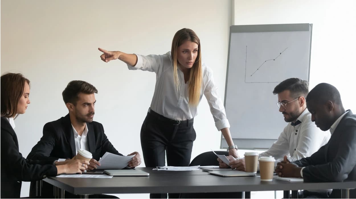 إدارة علاقات الموظفين وتدريب حل النزاعات