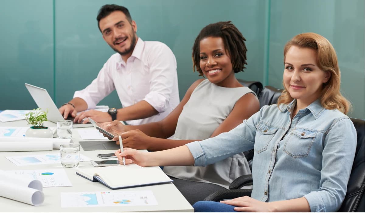 الحفاظ على السرية وأخلاقيات العمل