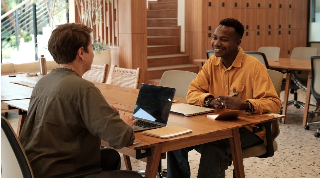 ممارسات مكافحة التمييز والامتثال القانوني للموارد البشرية